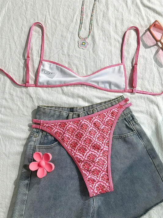 Bikini de dos piezas con estampado floral